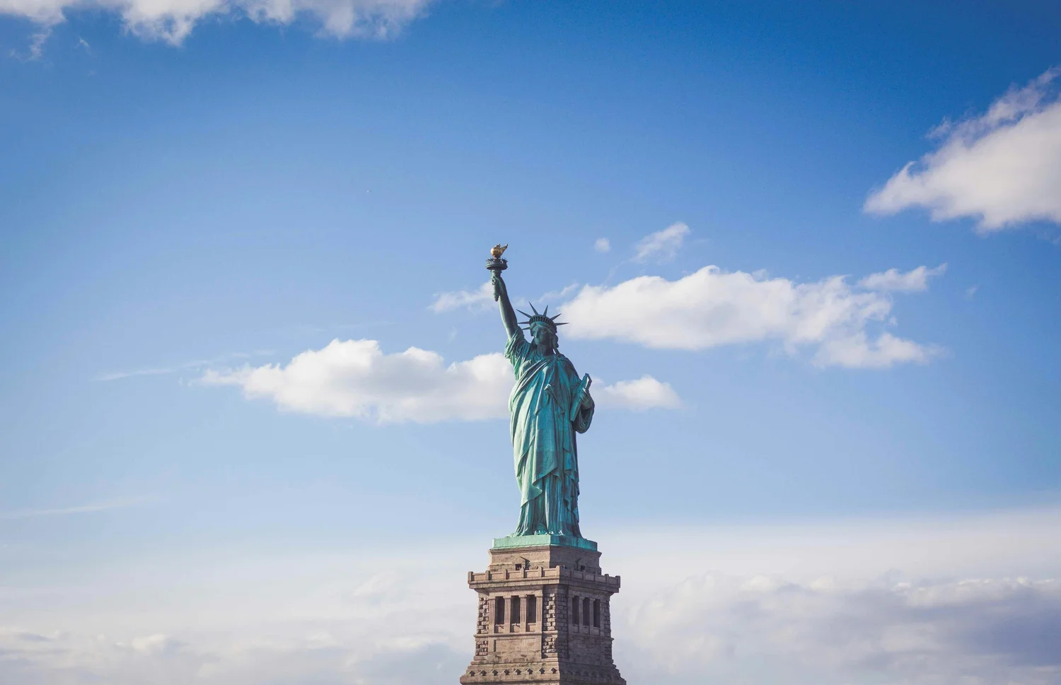 New York vs Los Angeles: Which Should You Visit First?